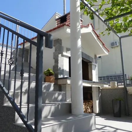 Marija Lägenhet Trogir